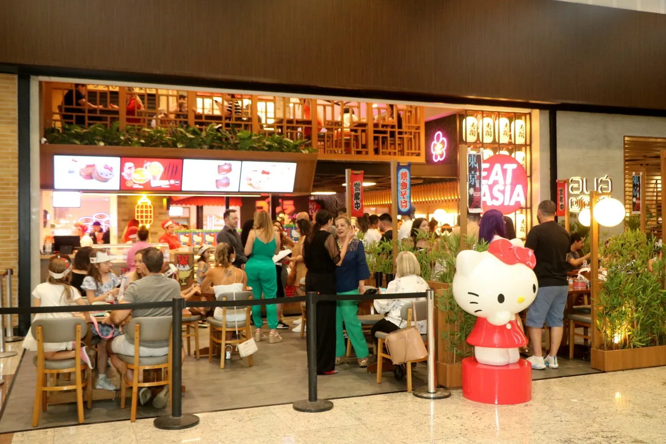 Ambiente do restaurante Eat Asia São José dos Campos